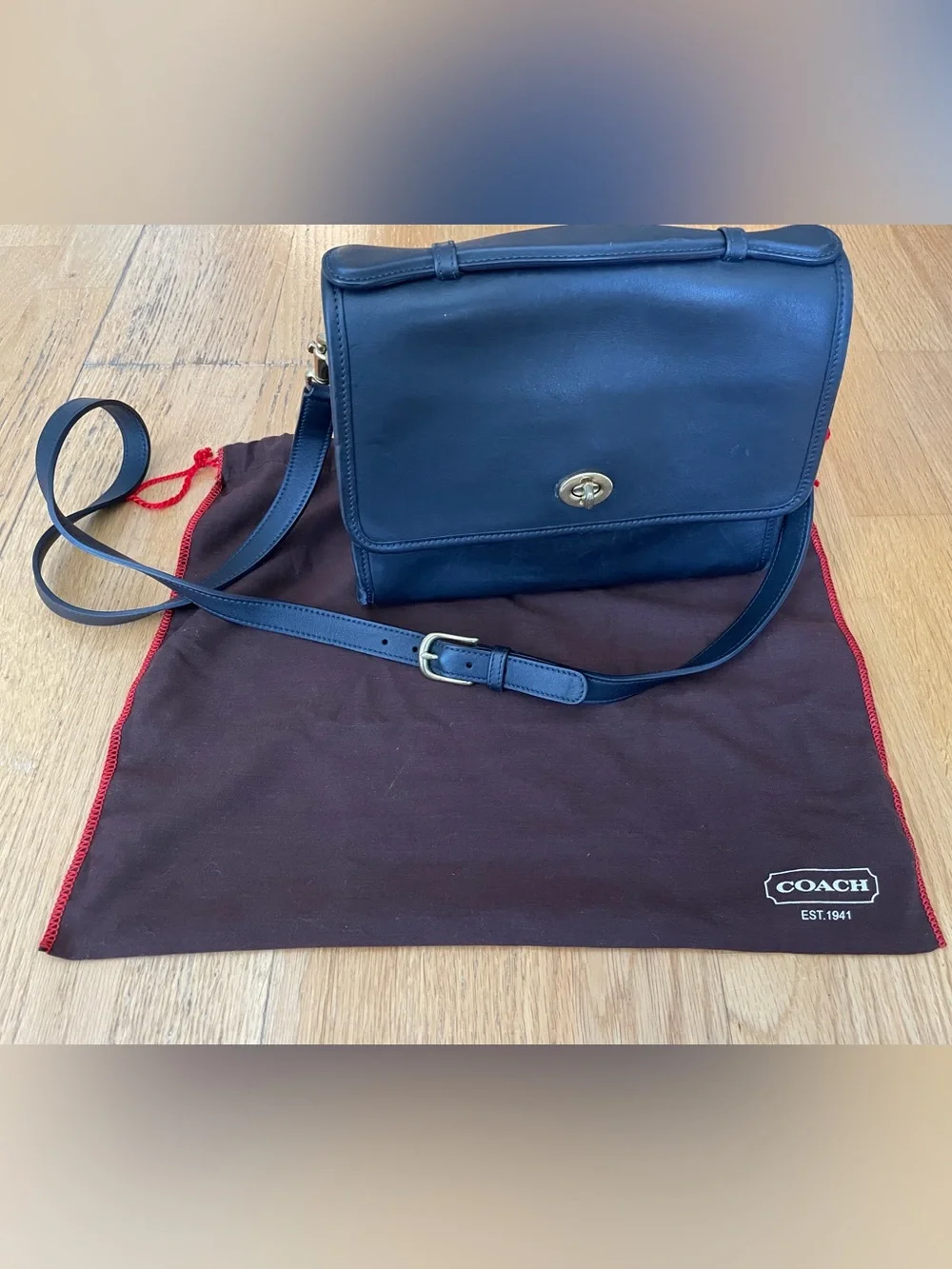 Coach Black Leather Turnlock Shoulder Bag with Gold Hardware